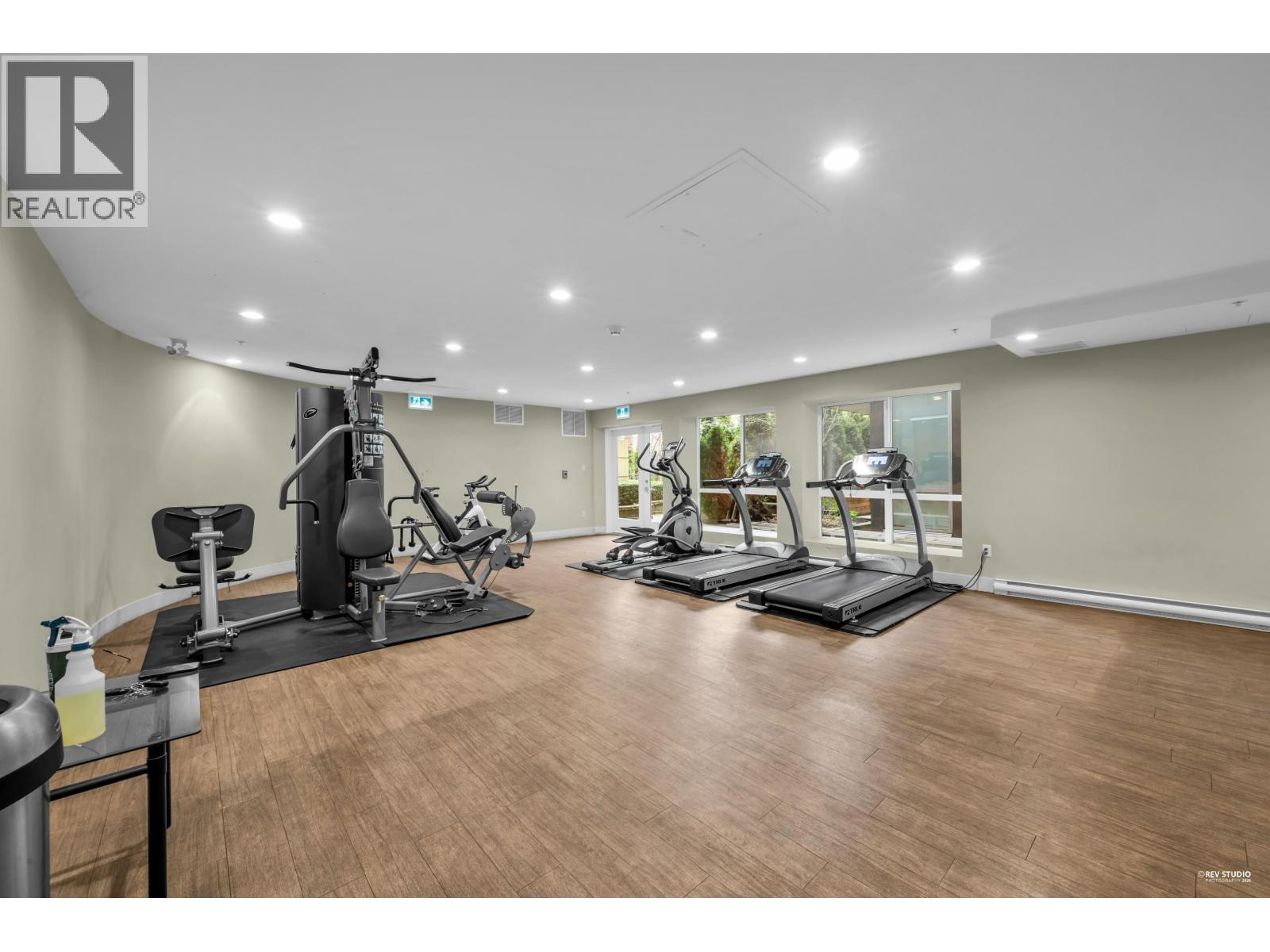 318 5460 Broadway, Burnaby, British Columbia  V5B 0B4 - Photo 33 - R3127865
