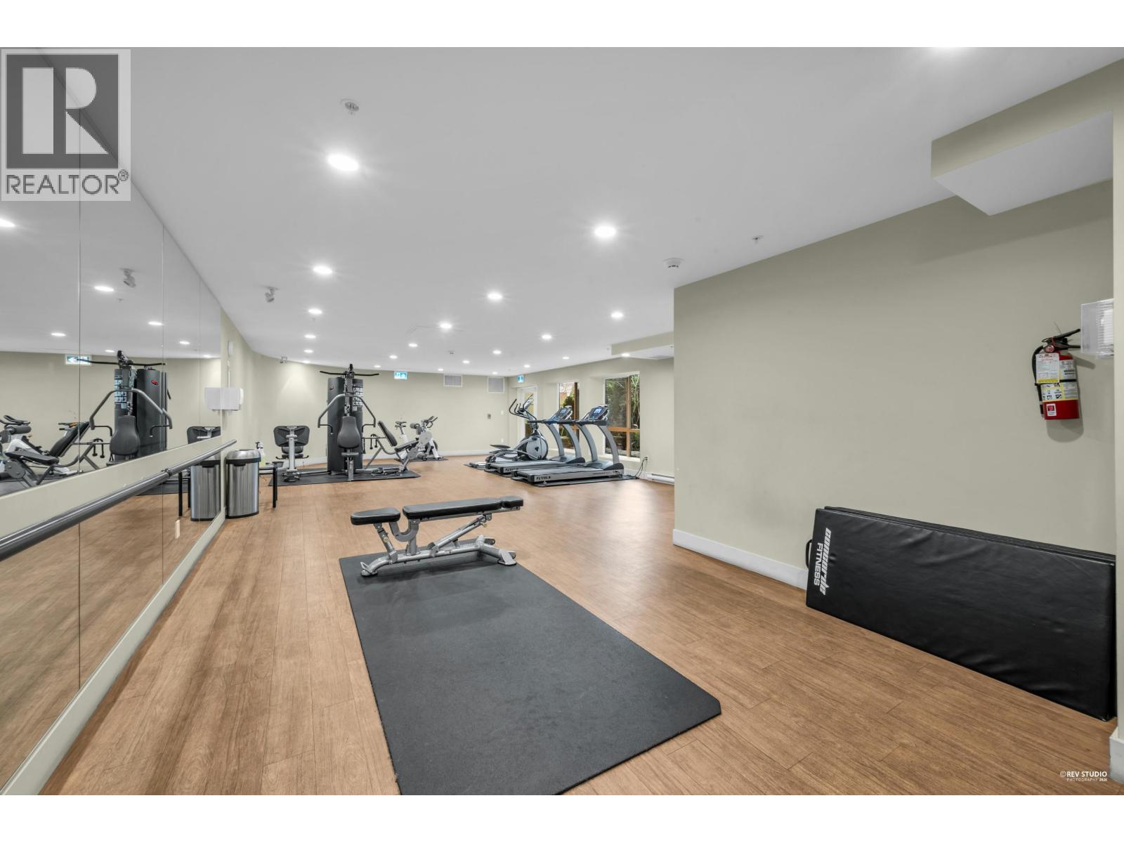 318 5460 Broadway, Burnaby, British Columbia  V5B 0B4 - Photo 34 - R3127865
