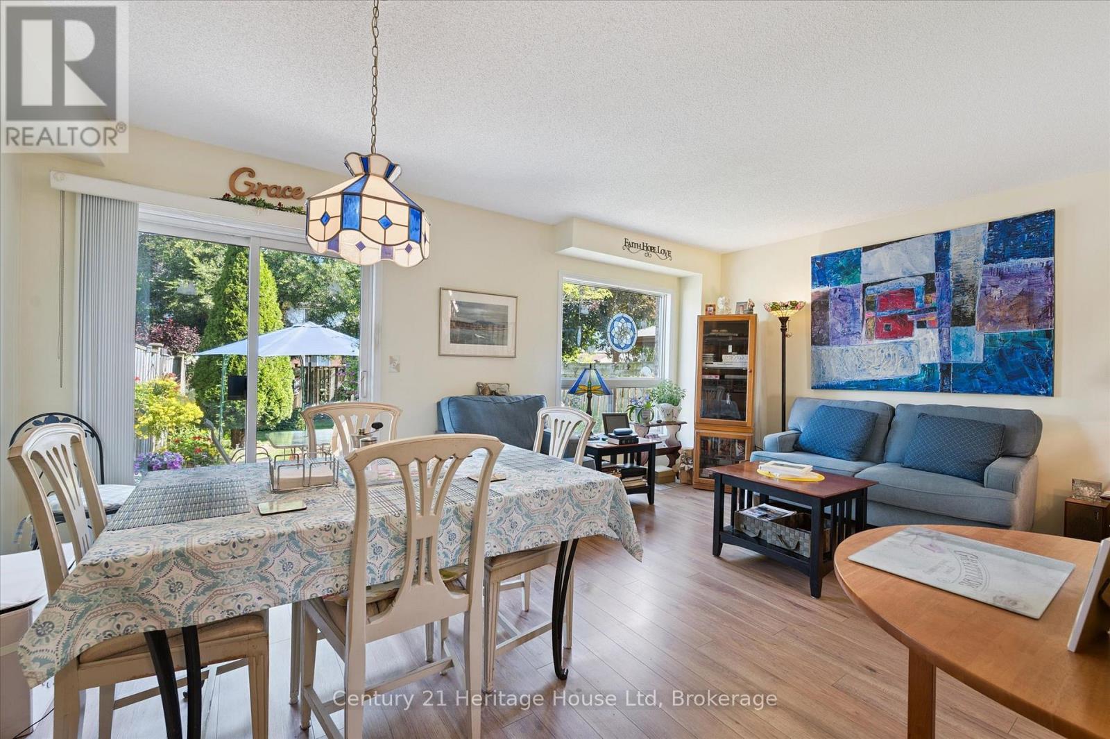 229 Silurian Drive, Guelph (Grange Road), Ontario  N1E 7B8 - Photo 11 - X13172556