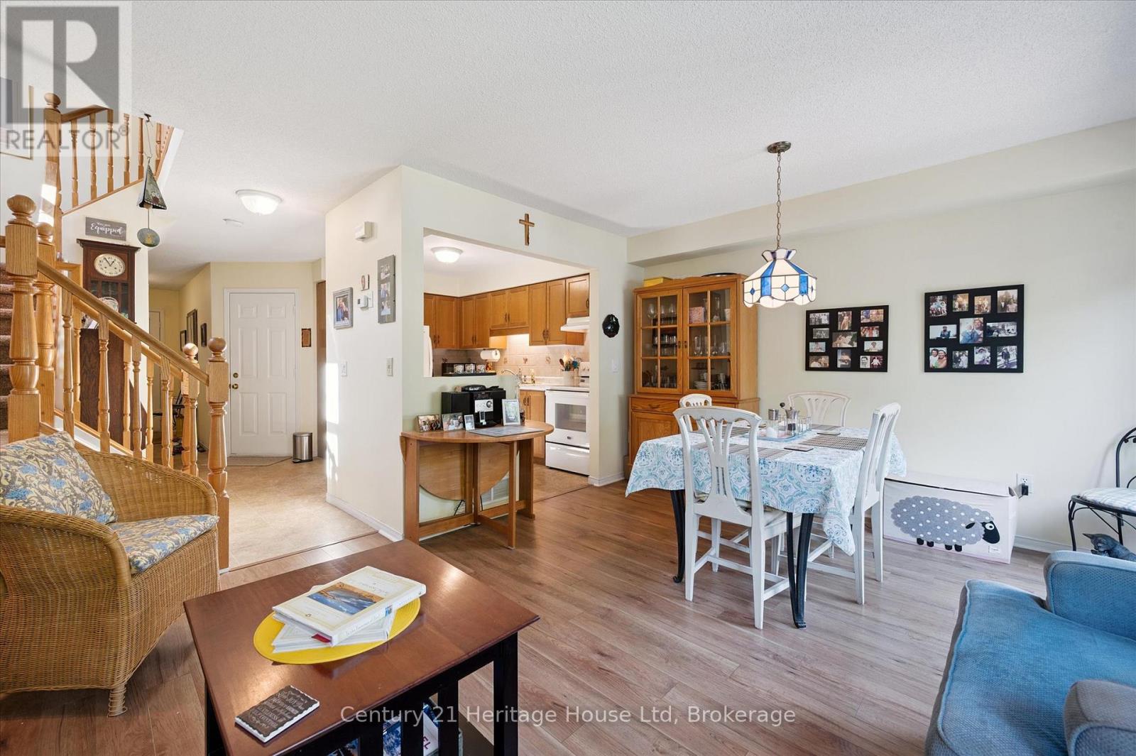 229 Silurian Drive, Guelph (Grange Road), Ontario  N1E 7B8 - Photo 14 - X13172556