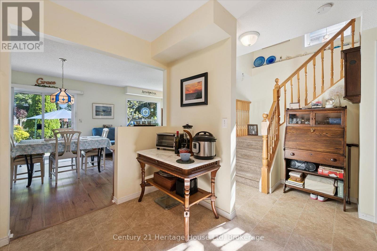 229 Silurian Drive, Guelph (Grange Road), Ontario  N1E 7B8 - Photo 18 - X13172556