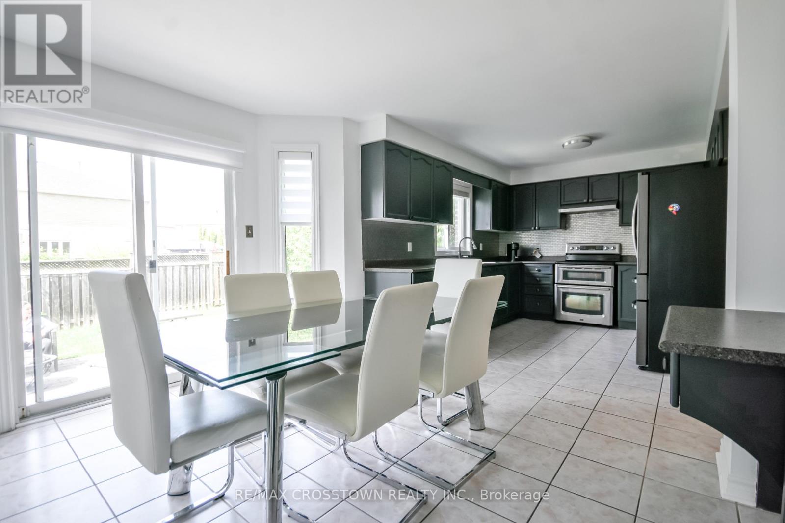 116 Esther Drive, Barrie, Ontario  L4N 0V5 - Photo 9 - S13172564