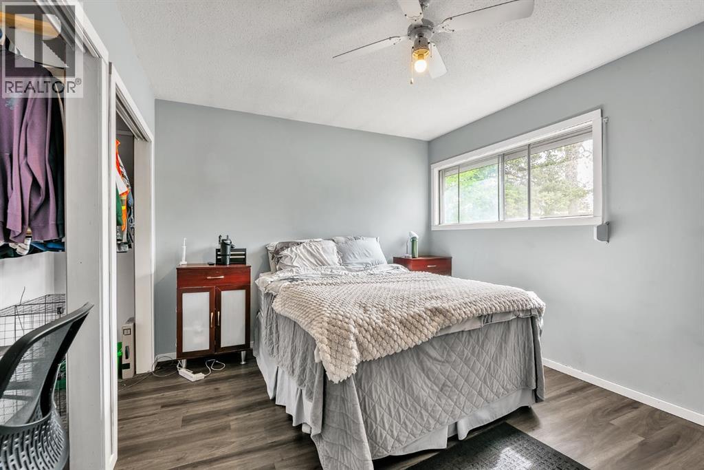3156 Blakiston Drive NW, Calgary, Alberta  T2L 1L8 - Photo 16 - A2313668