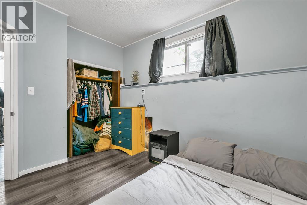 3156 Blakiston Drive NW, Calgary, Alberta  T2L 1L8 - Photo 26 - A2313668