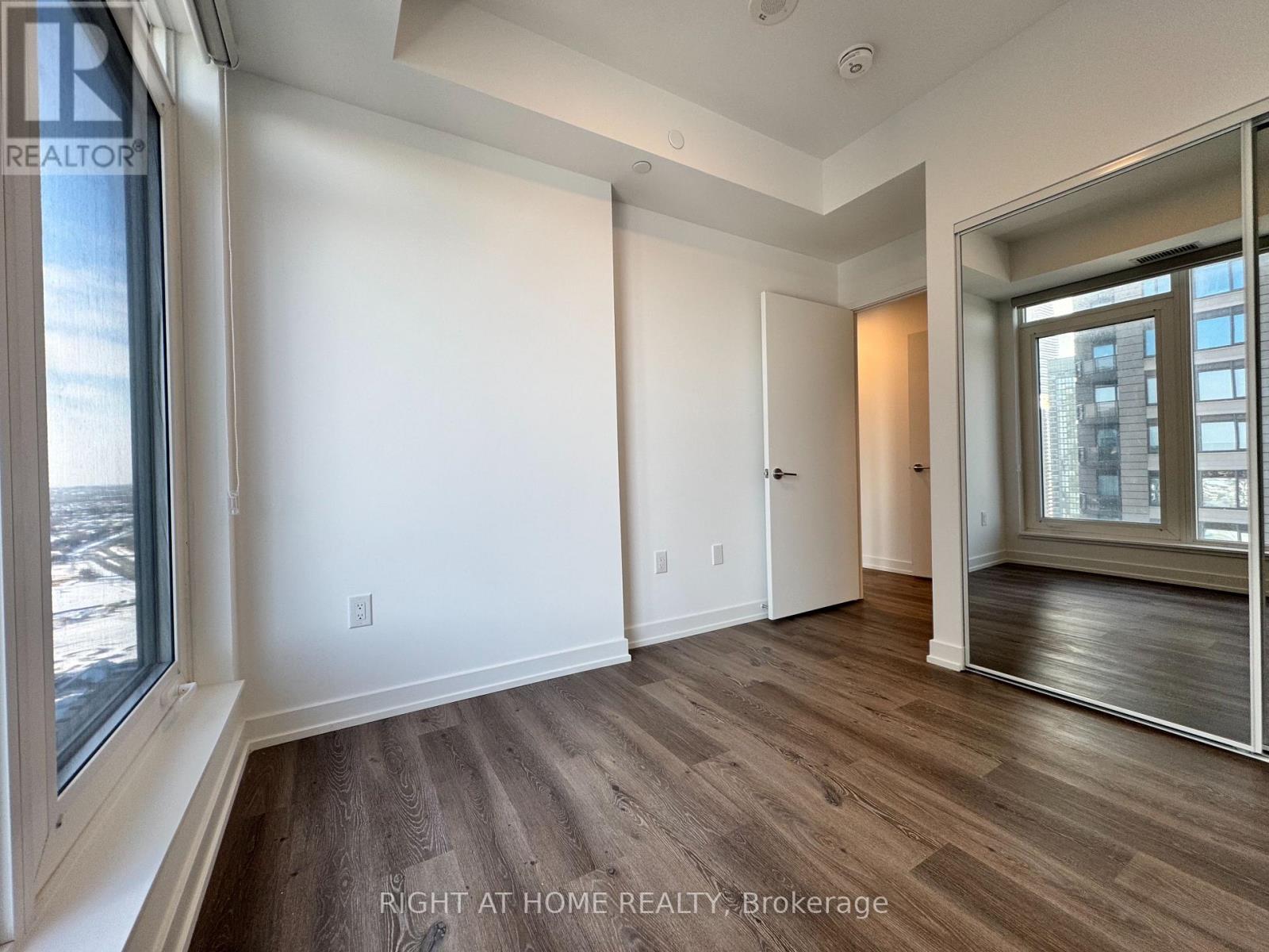 1408 - 395 Square One Drive, Mississauga, Ontario  L5B 0P6 - Photo 20 - W13172558