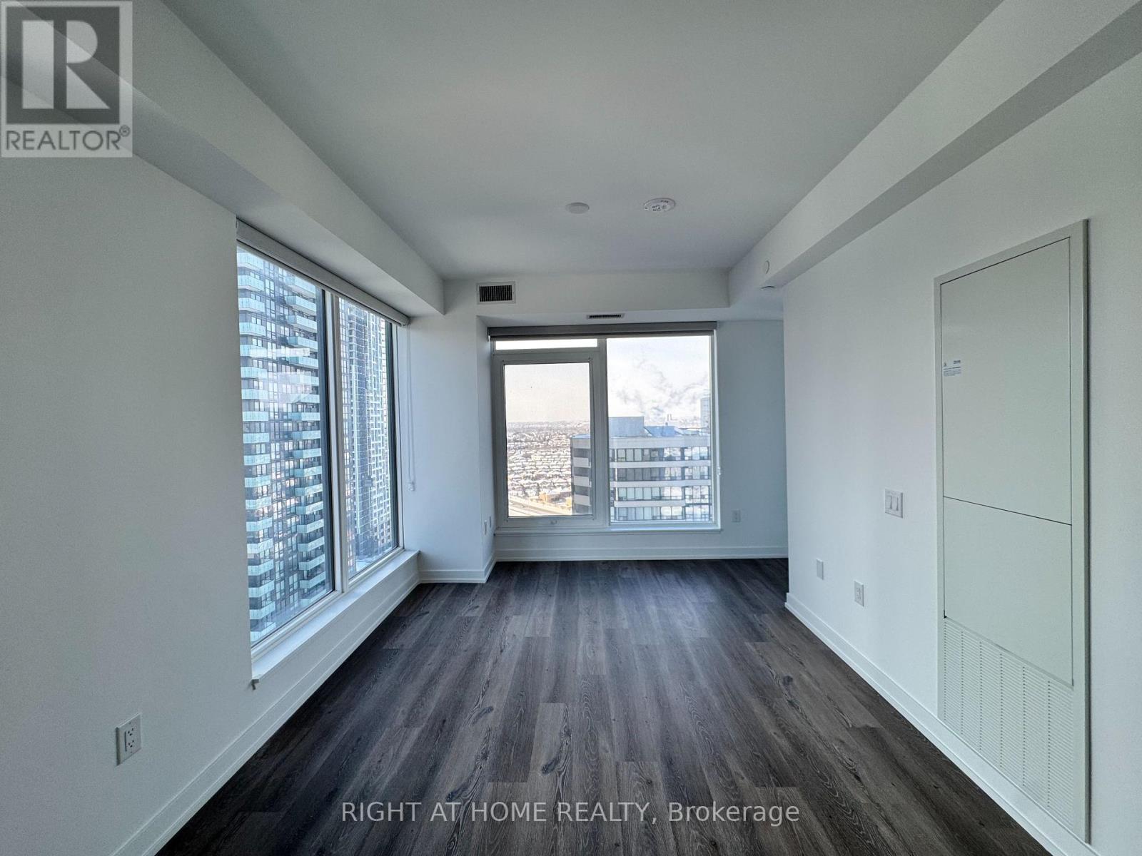1408 - 395 Square One Drive, Mississauga, Ontario  L5B 0P6 - Photo 34 - W13172558