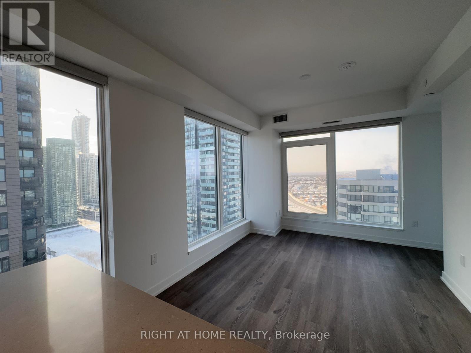 1408 - 395 Square One Drive, Mississauga, Ontario  L5B 0P6 - Photo 41 - W13172558