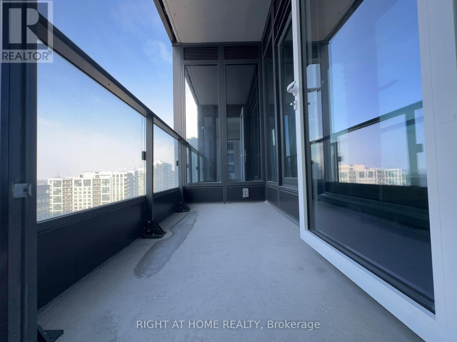 1408 - 395 Square One Drive, Mississauga, Ontario  L5B 0P6 - Photo 43 - W13172558
