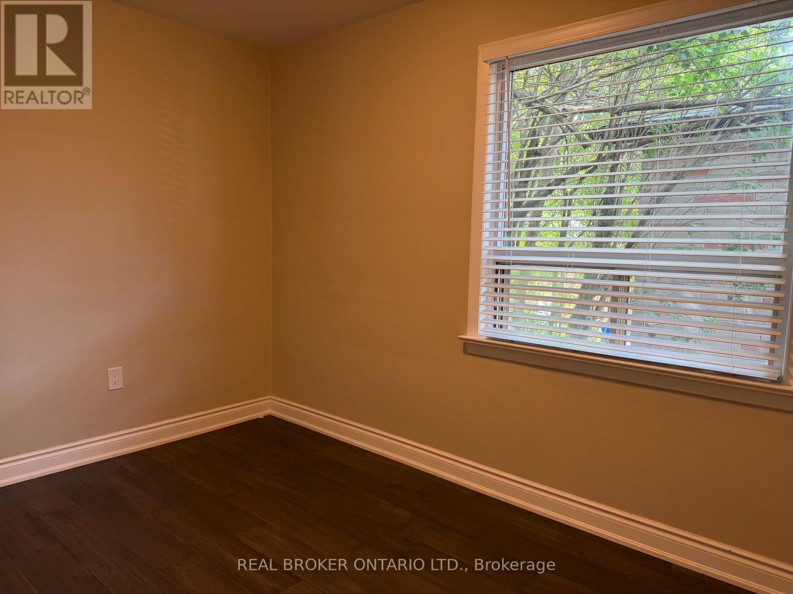 Main - 4 Keats Avenue, Halton Hills, Ontario  L7G 1T4 - Photo 12 - W13172566