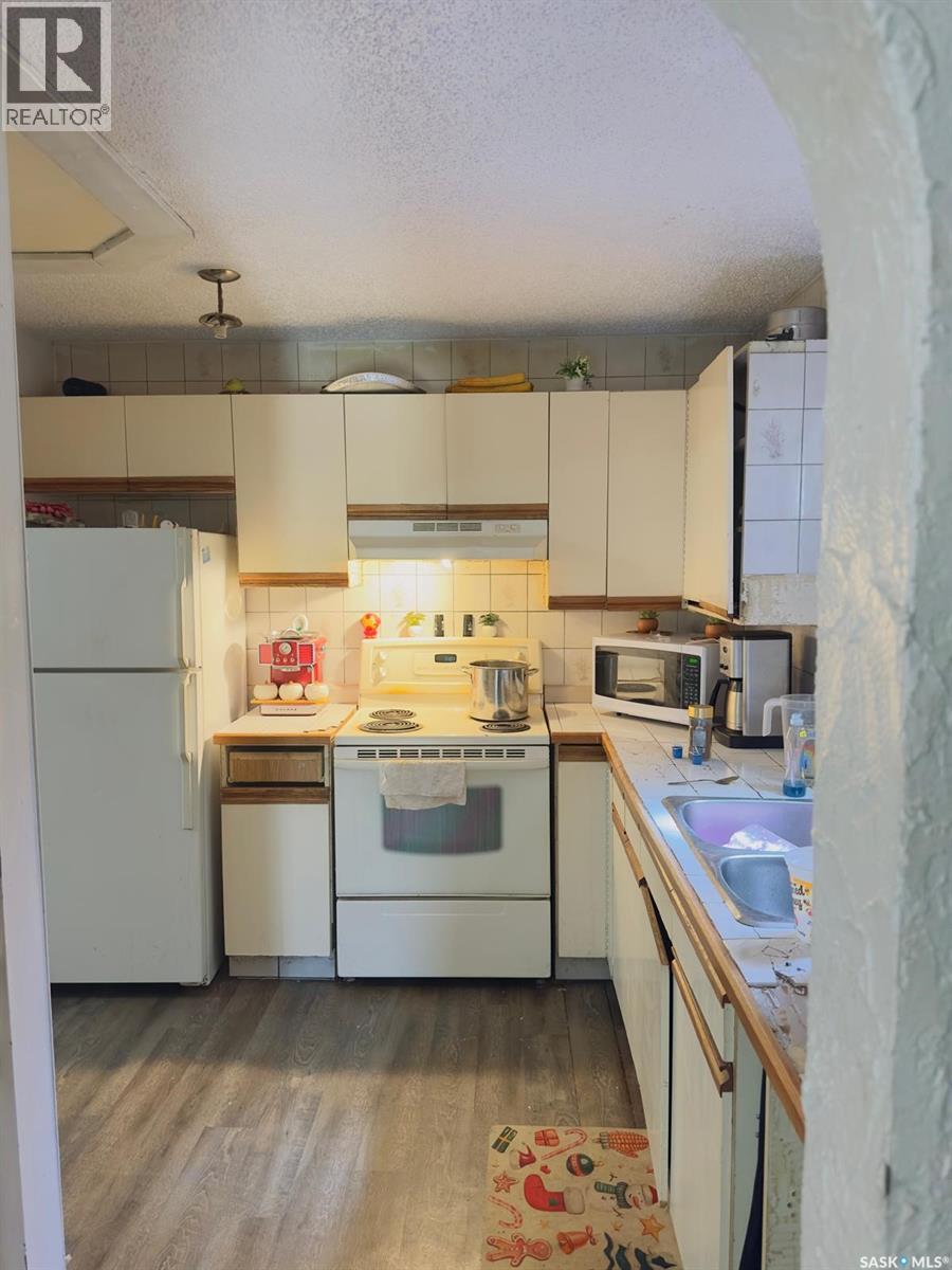 1607 Acadia Drive, Saskatoon, Saskatchewan  S7H 5K7 - Photo 6 - SK037097