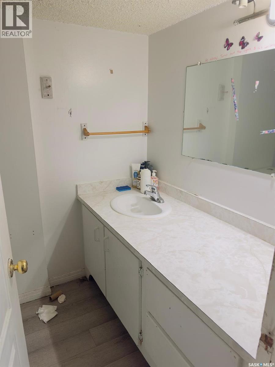 1607 Acadia Drive, Saskatoon, Saskatchewan  S7H 5K7 - Photo 8 - SK037097