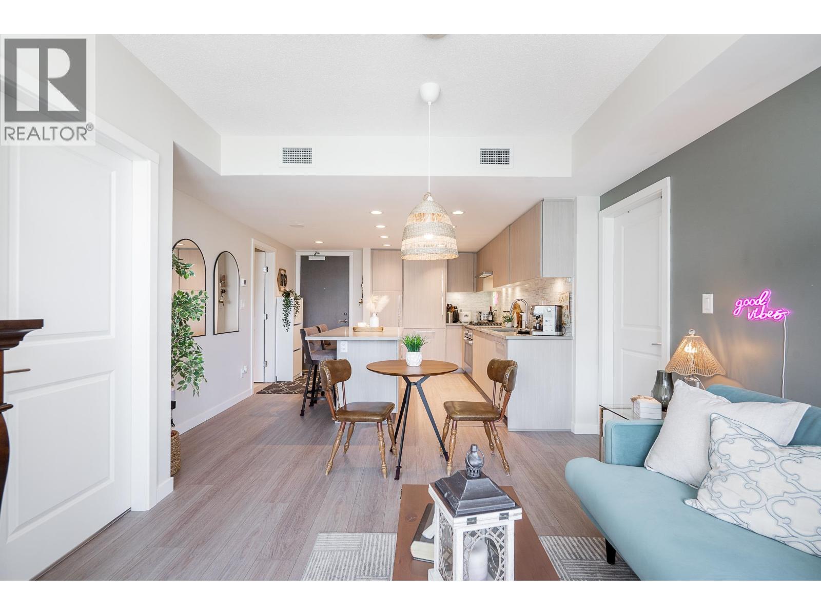 1104 1182 Westwood Street, Coquitlam, British Columbia  V3B 0T9 - Photo 3 - R3127794