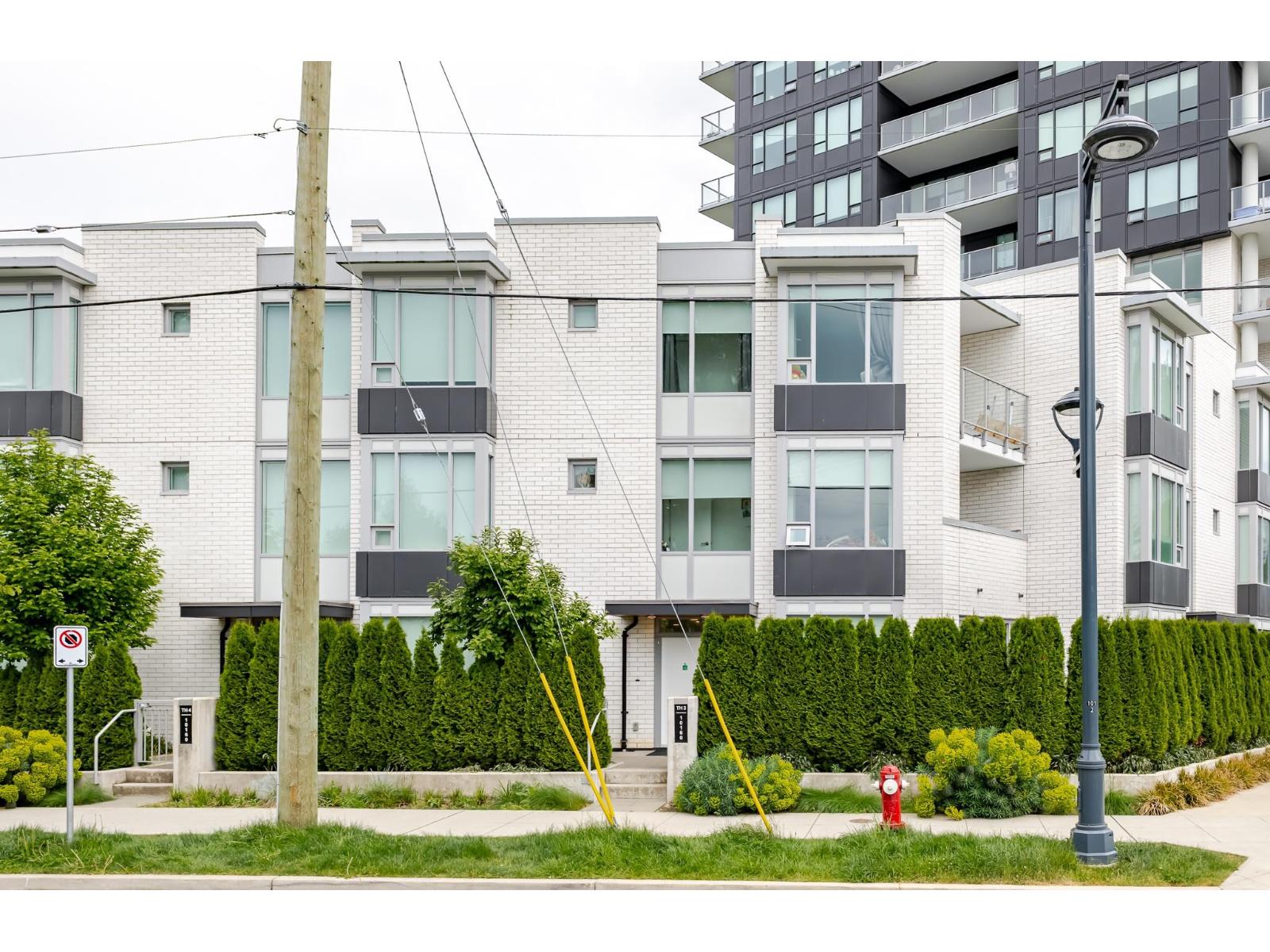 3 10160 133 Street, Surrey, British Columbia  V3T 0S4 - Photo 2 - R3127740