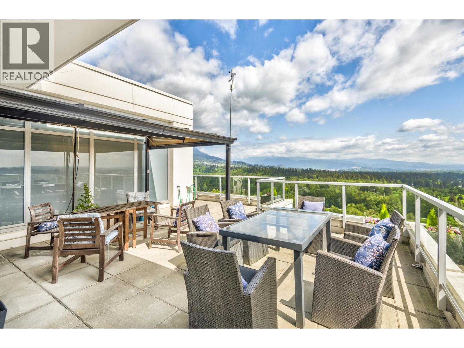 3101 3102 Windsor Gate, Coquitlam, British Columbia  V3B 0J3 - Photo 24 - R3122227