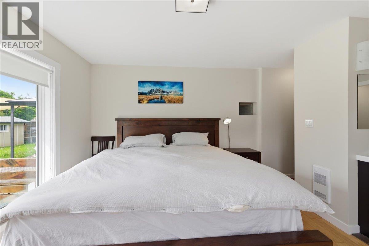 3002 20th Street, Vernon, British Columbia  V1T 4C5 - Photo 18 - 10388626