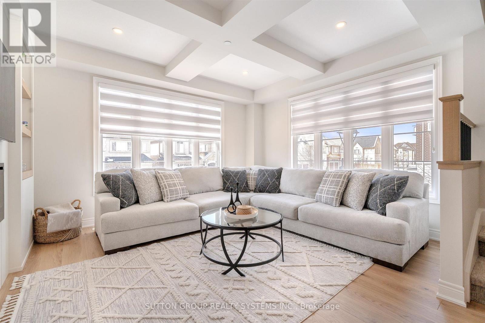 8 - 2119 Lillykin Street, Oakville, Ontario  L6H 8A5 - Photo 7 - W12901498