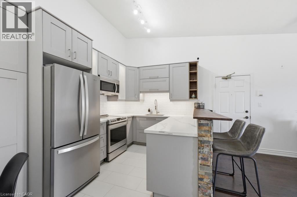 4013 Kilmer Drive Unit# 410, Burlington, Ontario  L7M 4M3 - Photo 2 - 40833099