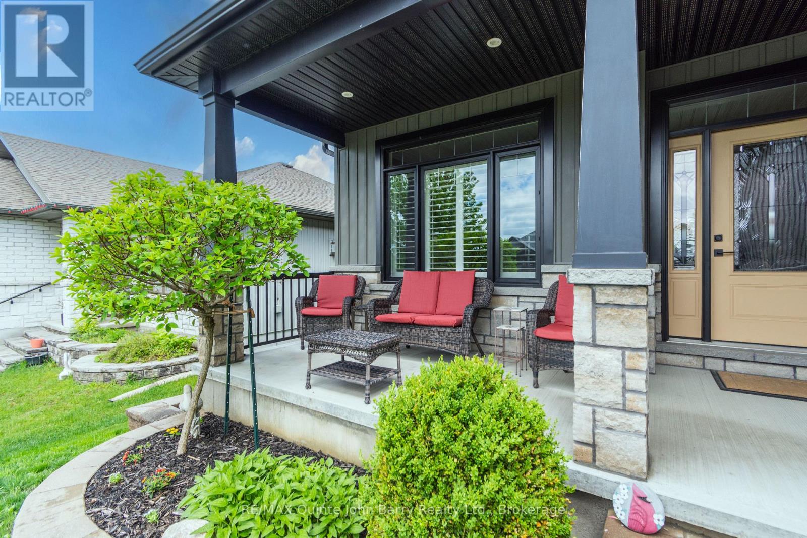 44 Ambrosia Terrace, Quinte West (Murray Ward), Ontario  K8V 0G6 - Photo 4 - X13172588