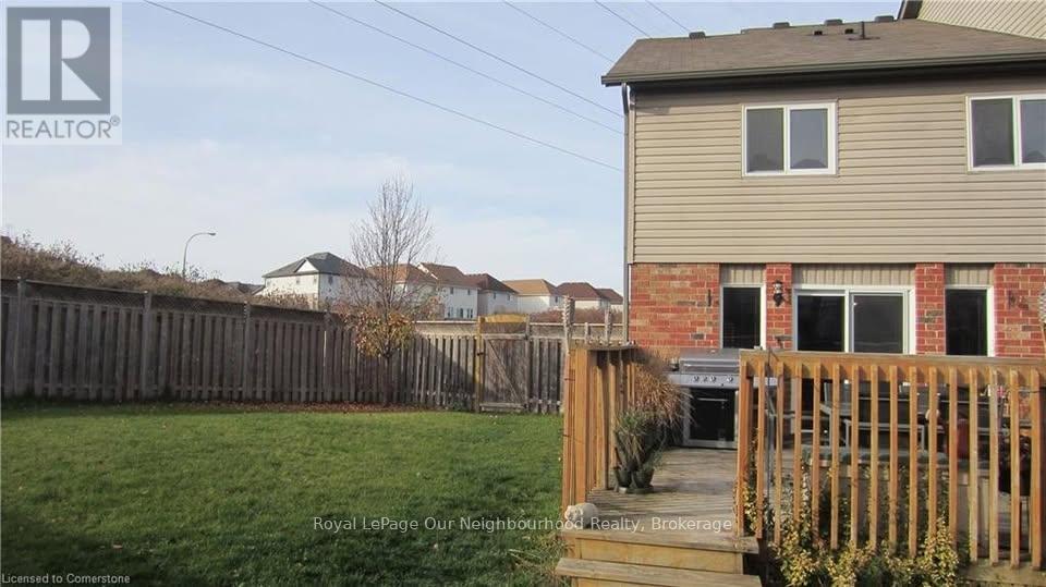 21 Snowdrop Crescent, Kitchener, Ontario  N2E 4C1 - Photo 14 - X13172622