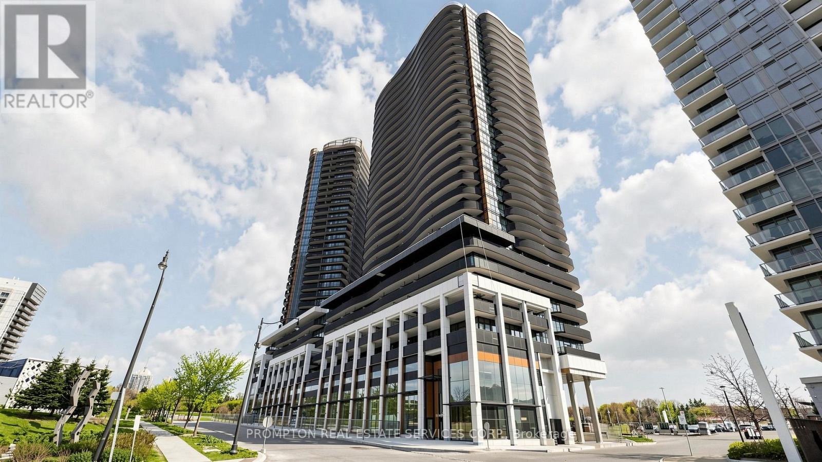 528 - 75 BILLES HEIGHTS, Toronto, Ontario