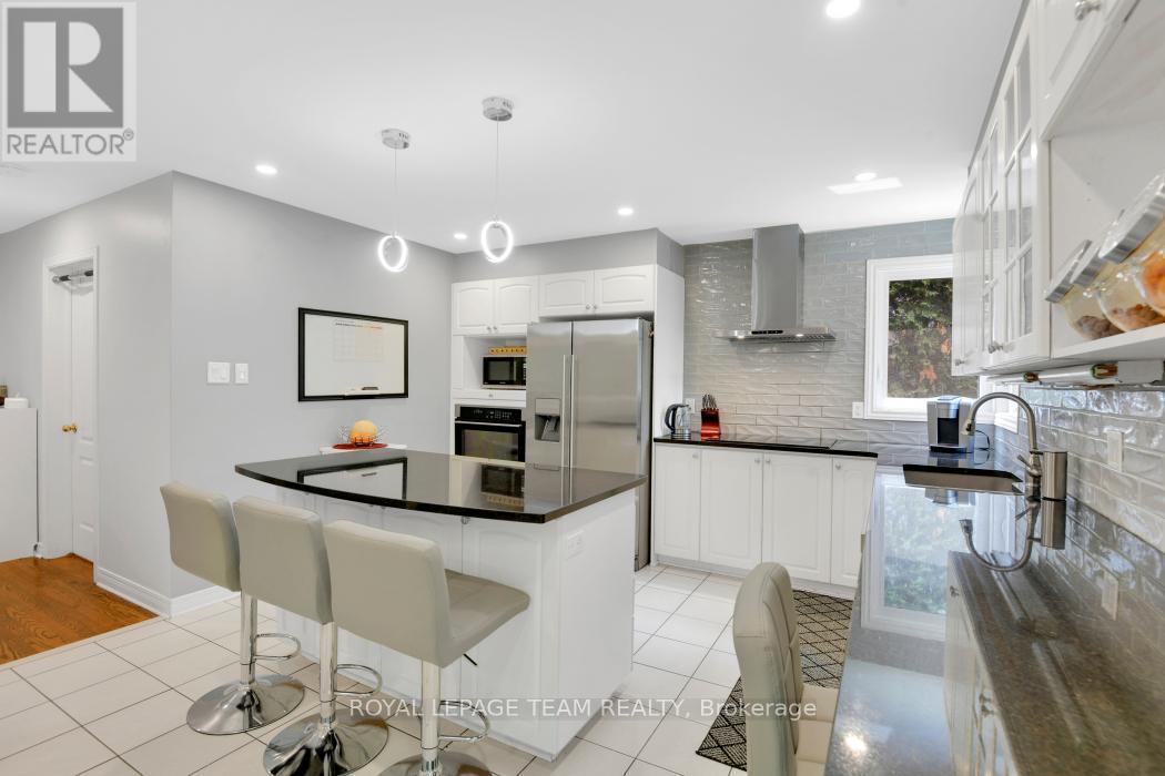 1684 Des Sapins Gardens, Ottawa, Ontario  K1C 8E1 - Photo 11 - X13172646