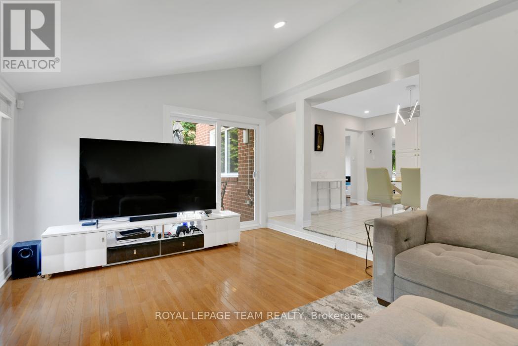 1684 Des Sapins Gardens, Ottawa, Ontario  K1C 8E1 - Photo 14 - X13172646