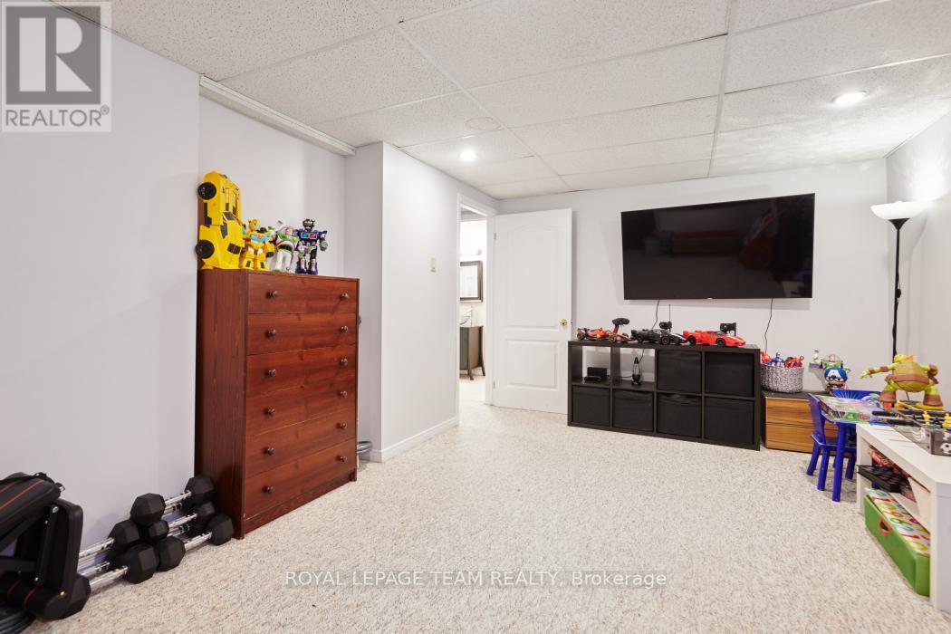1684 Des Sapins Gardens, Ottawa, Ontario  K1C 8E1 - Photo 27 - X13172646