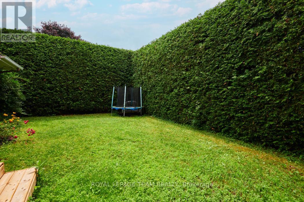 1684 Des Sapins Gardens, Ottawa, Ontario  K1C 8E1 - Photo 31 - X13172646