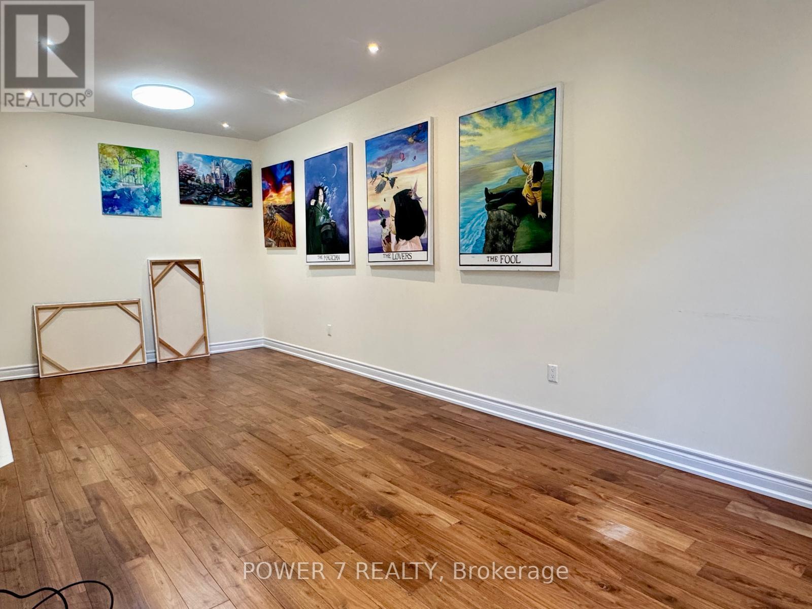 8 Zermatt Way, Markham, Ontario  L3R 5H9 - Photo 4 - N13172626