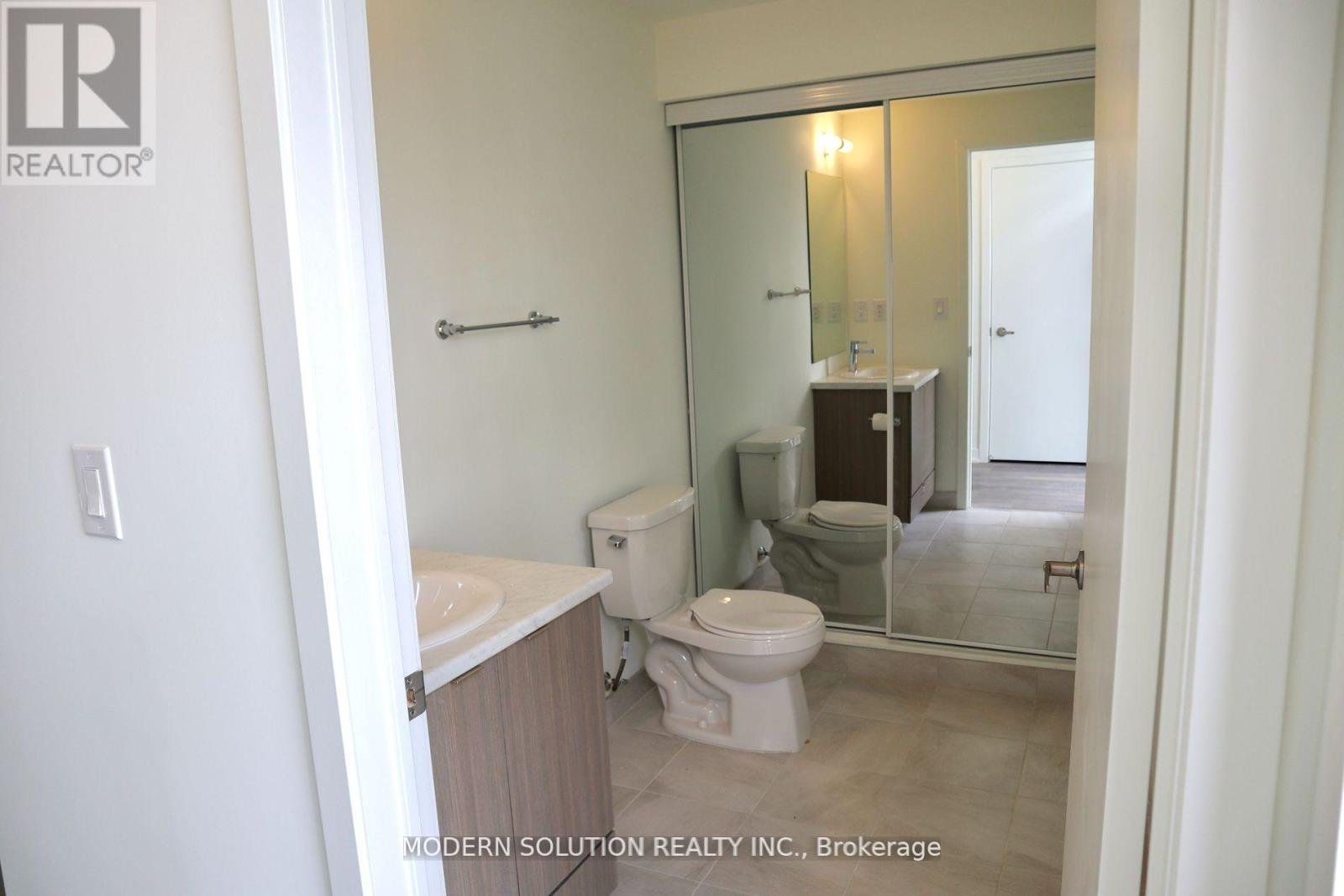 208 - 155 Canon Jackson Drive, Toronto, Ontario  M6M 0E1 - Photo 12 - W13172596