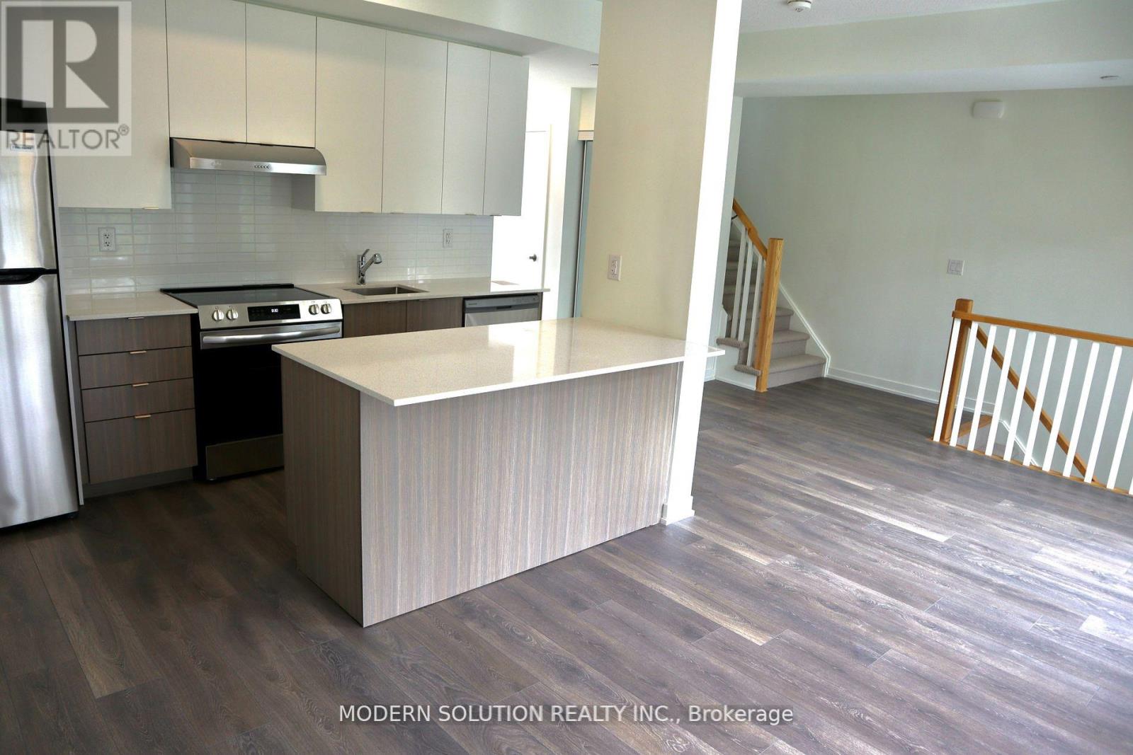 208 - 155 Canon Jackson Drive, Toronto, Ontario  M6M 0E1 - Photo 5 - W13172596