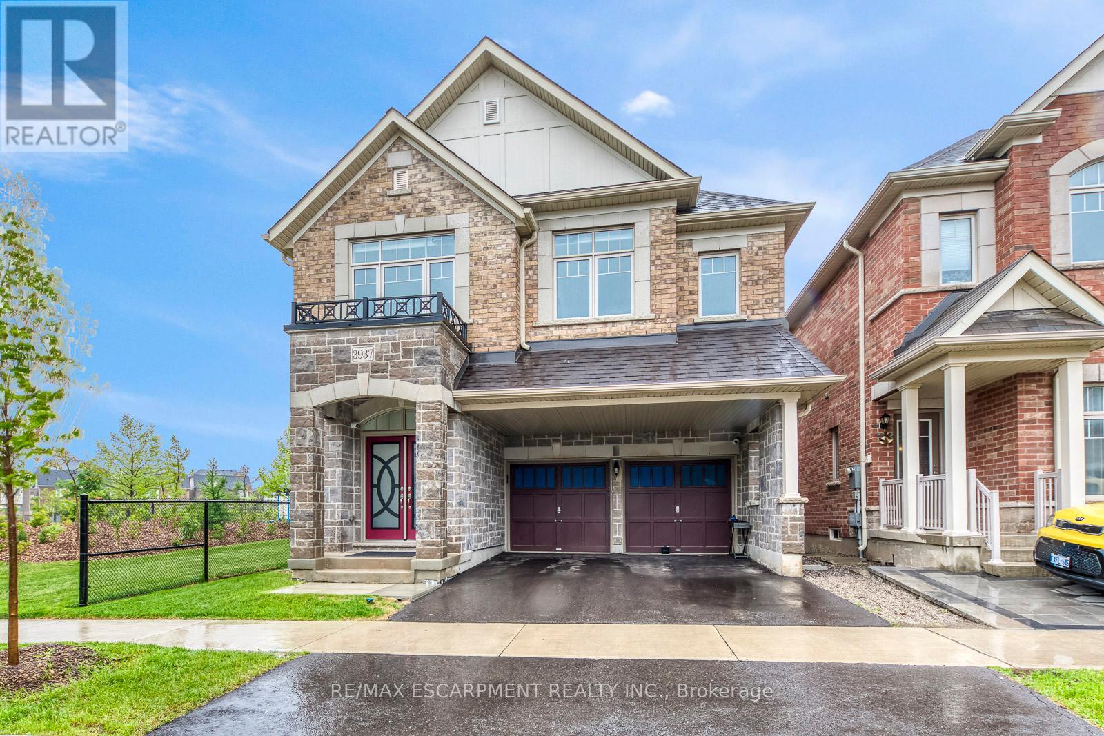 3937 Leonardo Street, Burlington, Ontario  L7M 0Z8 - Photo 2 - W13172630
