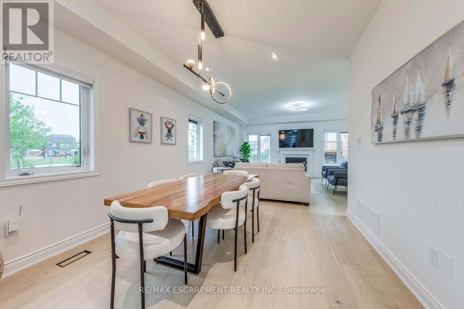 3937 Leonardo Street, Burlington, Ontario  L7M 0Z8 - Photo 5 - W13172630