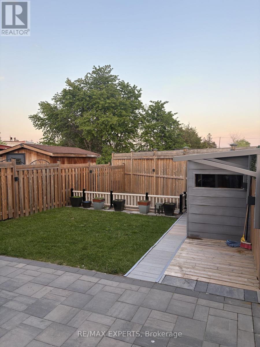 Bsmt - 107 Cabana Drive, Toronto, Ontario  M9L 1L1 - Photo 11 - W13172654