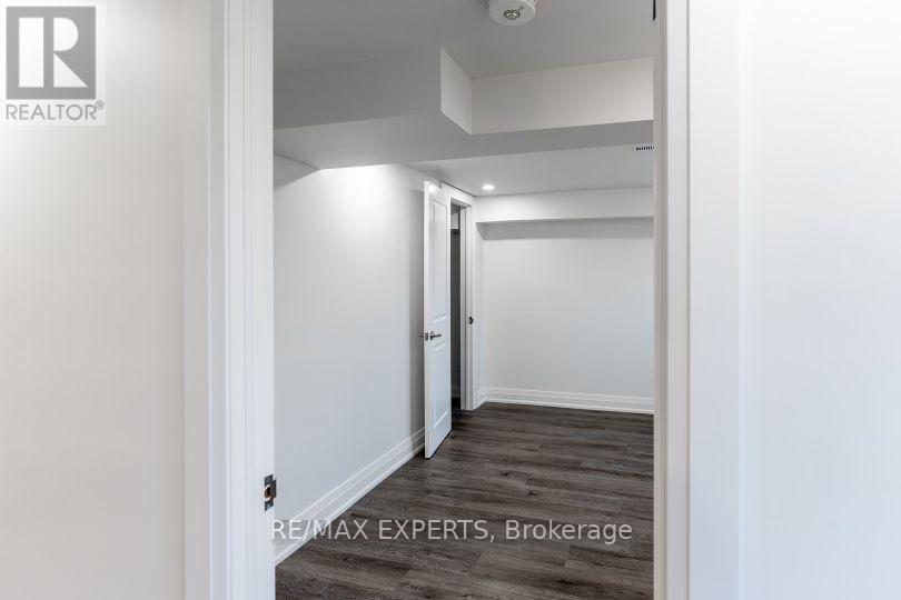 Bsmt - 107 Cabana Drive, Toronto, Ontario  M9L 1L1 - Photo 7 - W13172654