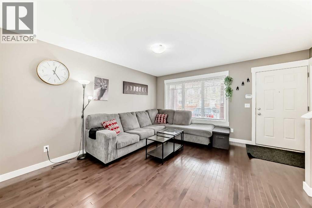 176 Cascades Passage, Chestermere, Alberta  T1X 0K8 - Photo 6 - A2294337