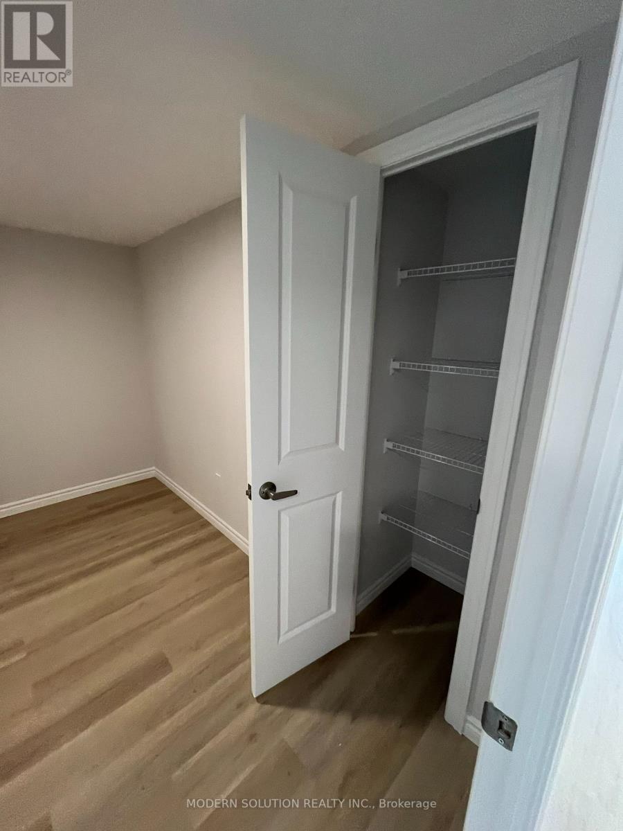 806 - 425 Watson Parkway N, Guelph, Ontario  N1E 7K5 - Photo 8 - X13172578