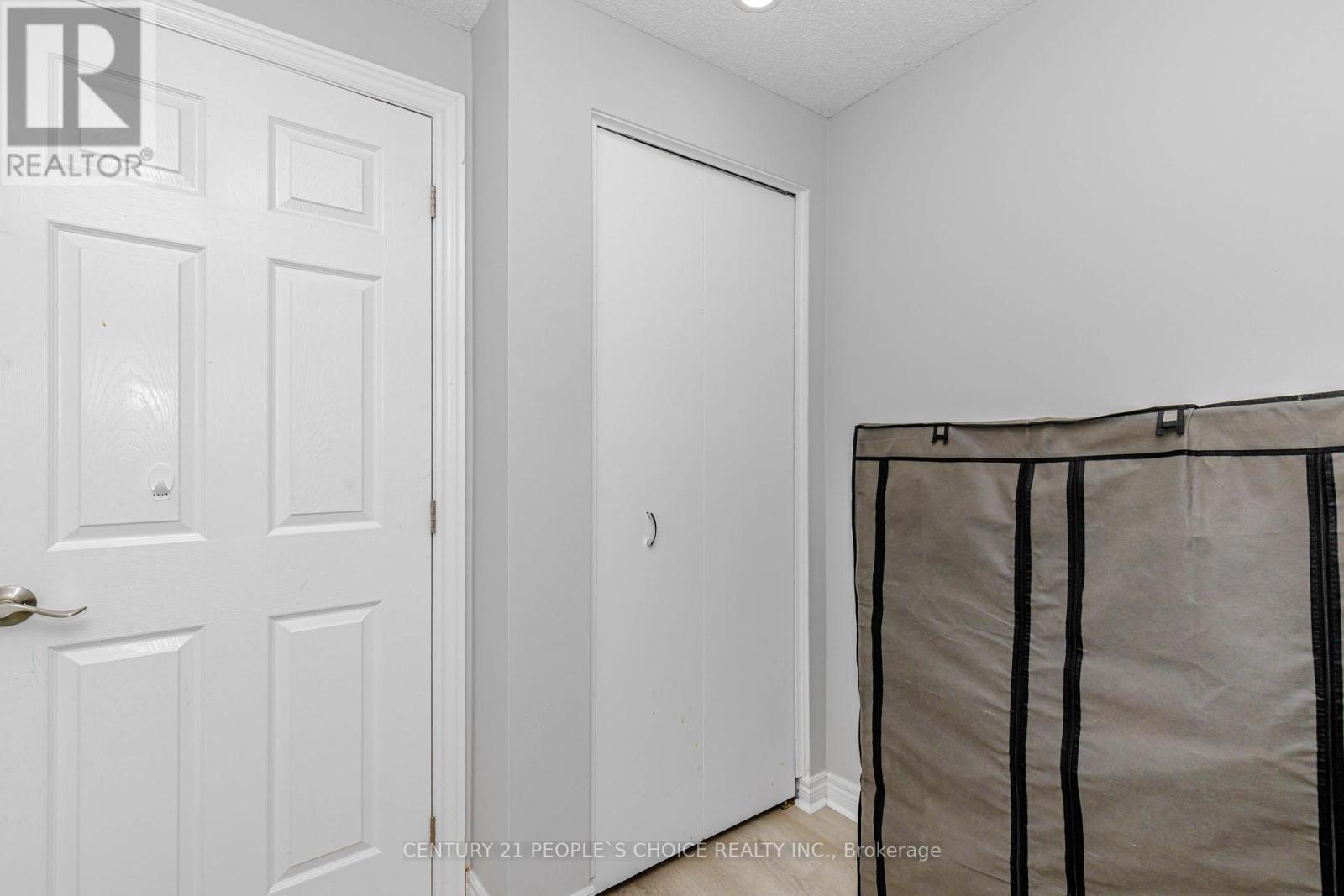 570b Glen Forrest Boulevard, Waterloo, Ontario  N2L 4J5 - Photo 33 - X13172650