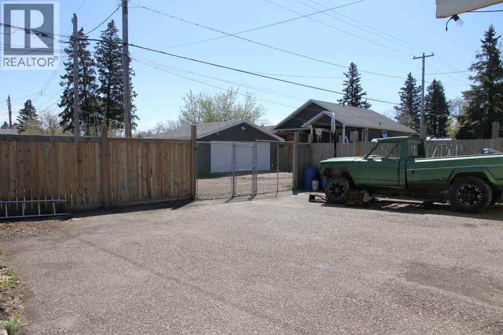 3907 49 Avenue, Lloydminster, Saskatchewan  S9V 0S1 - Photo 20 - A2313691