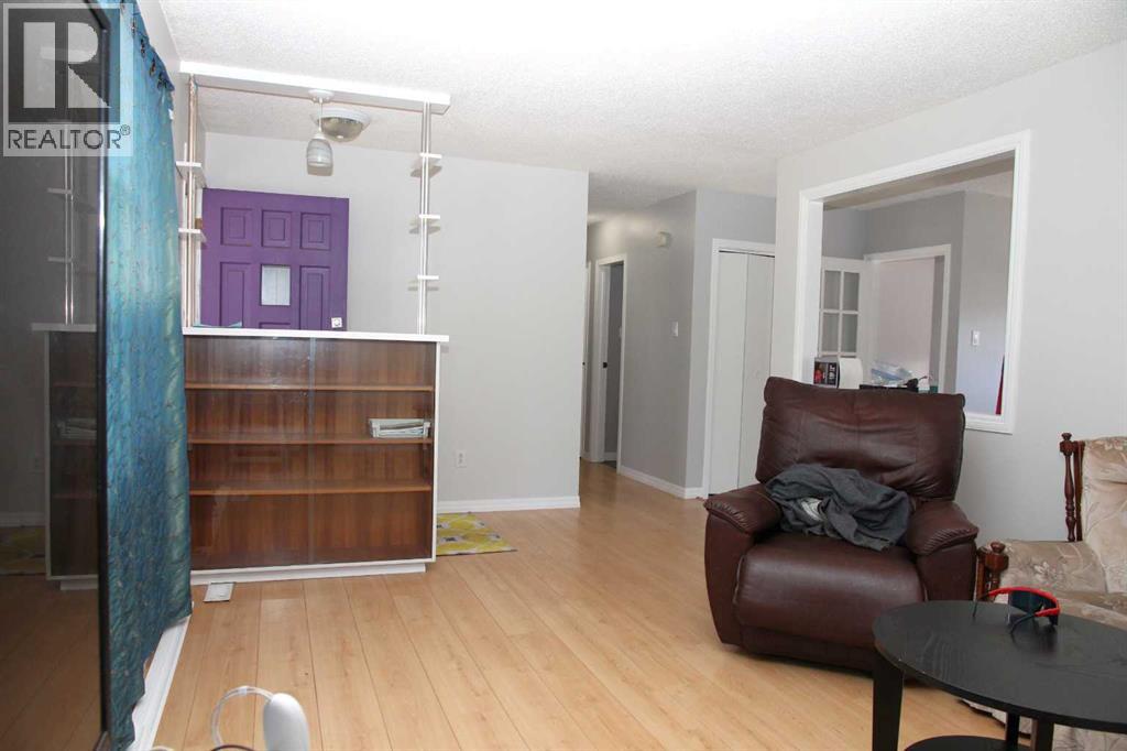 3907 49 Avenue, Lloydminster, Saskatchewan  S9V 0S1 - Photo 5 - A2313691