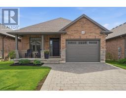 49 - 159 COLLINS WAY, Strathroy-Caradoc, Ontario