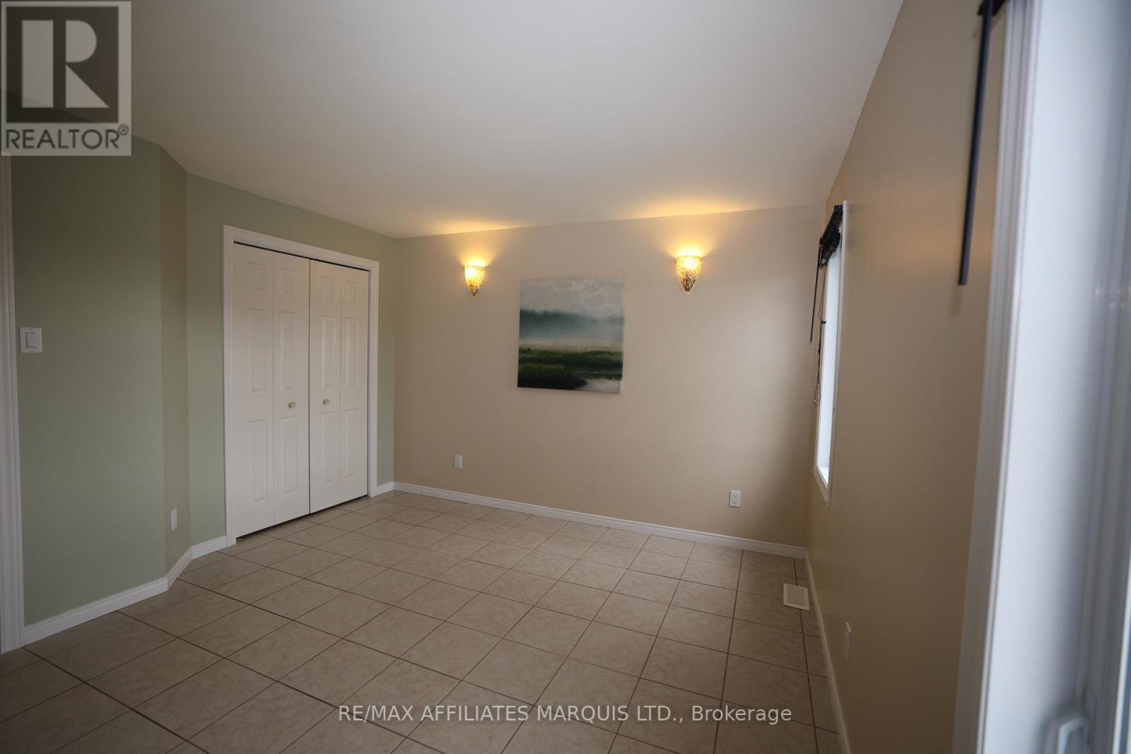 2054 Valley Street, North Stormont, Ontario K0C 1W0 - Photo 15 - X13142340