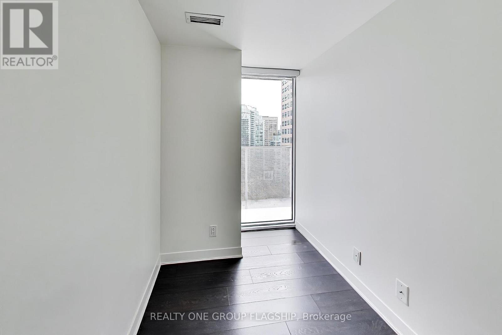 2107 - 88 Harbour Street, Toronto, Ontario  M5J 0C3 - Photo 13 - C13172682