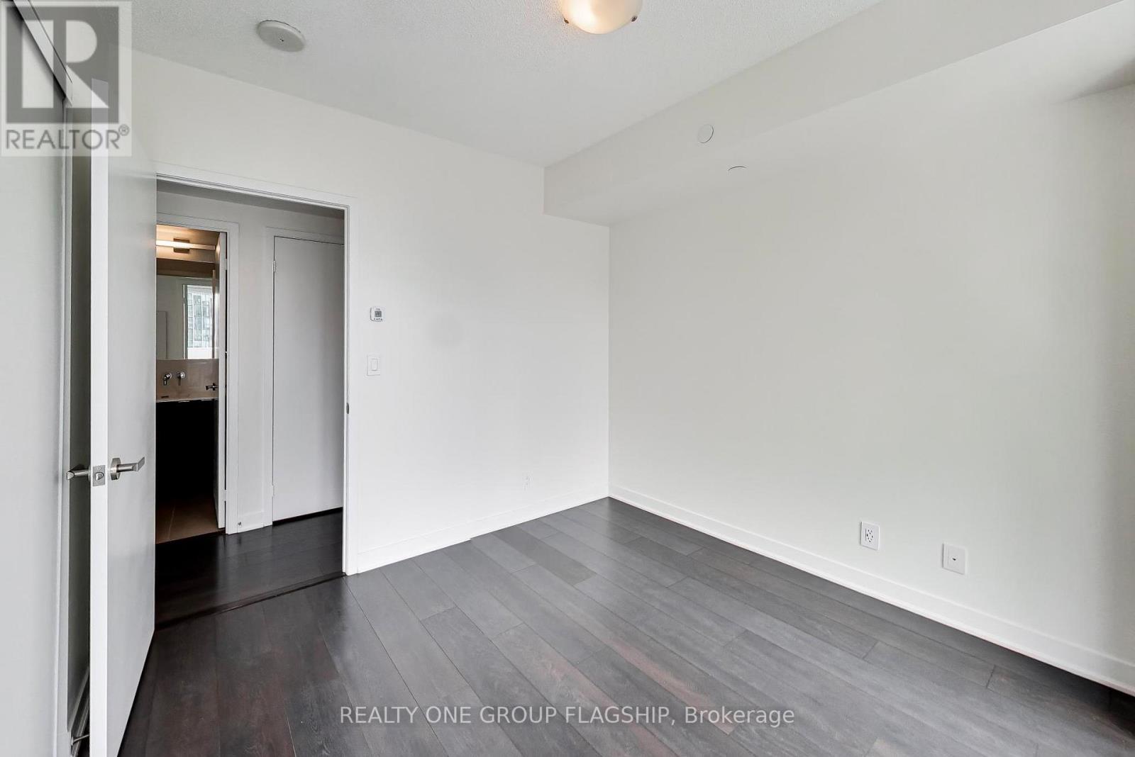 2107 - 88 Harbour Street, Toronto, Ontario  M5J 0C3 - Photo 17 - C13172682