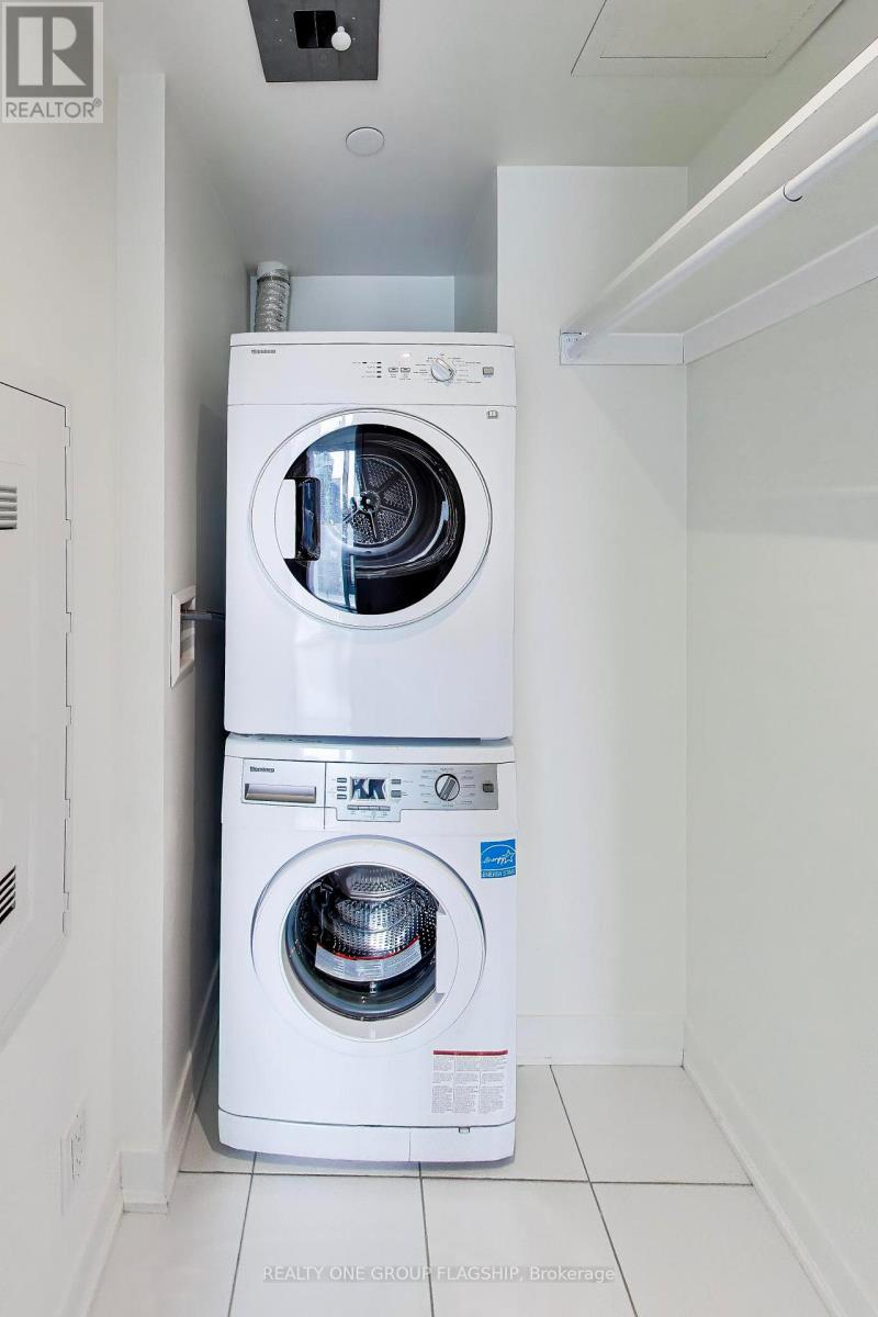 2107 - 88 Harbour Street, Toronto, Ontario  M5J 0C3 - Photo 19 - C13172682