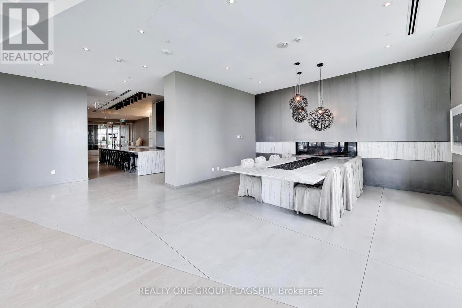 2107 - 88 Harbour Street, Toronto, Ontario  M5J 0C3 - Photo 26 - C13172682
