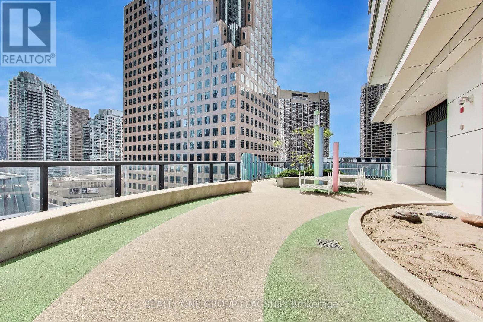 2107 - 88 Harbour Street, Toronto, Ontario  M5J 0C3 - Photo 38 - C13172682