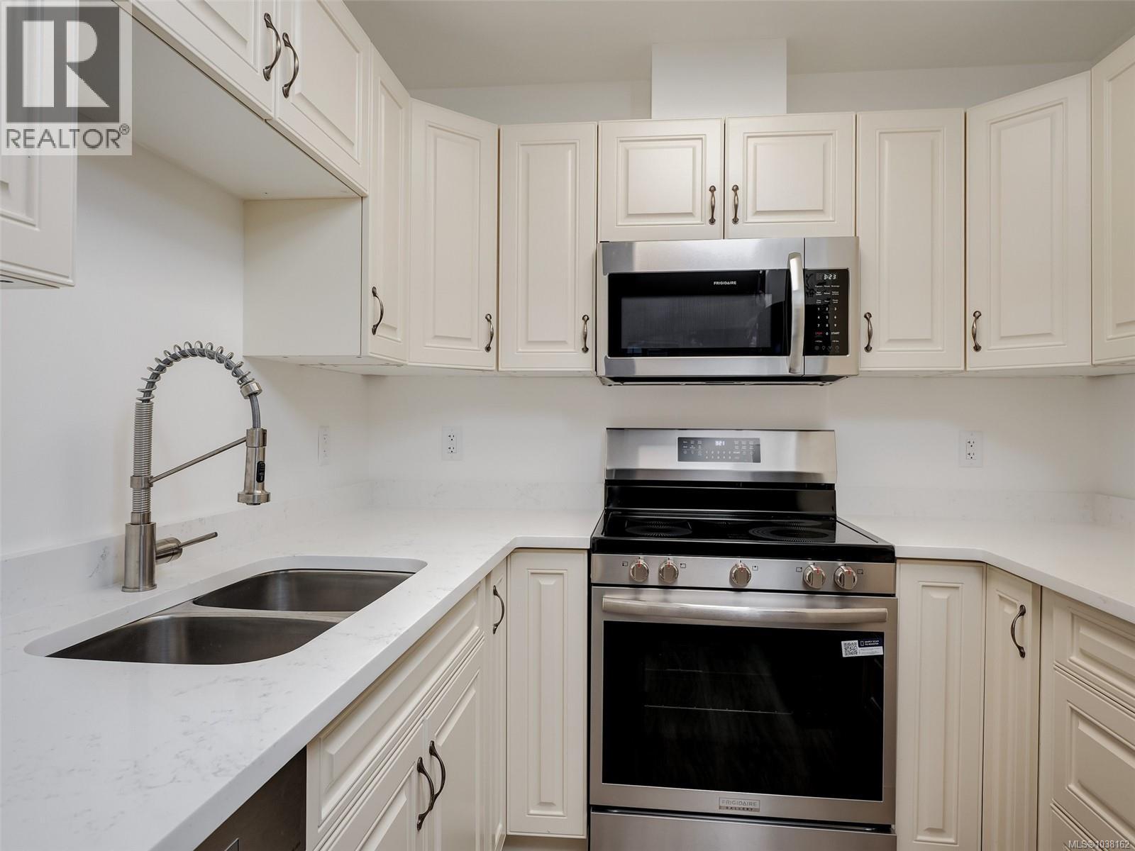 104 689 Bay St, Victoria, British Columbia  V8T 5H9 - Photo 6 - 1038162