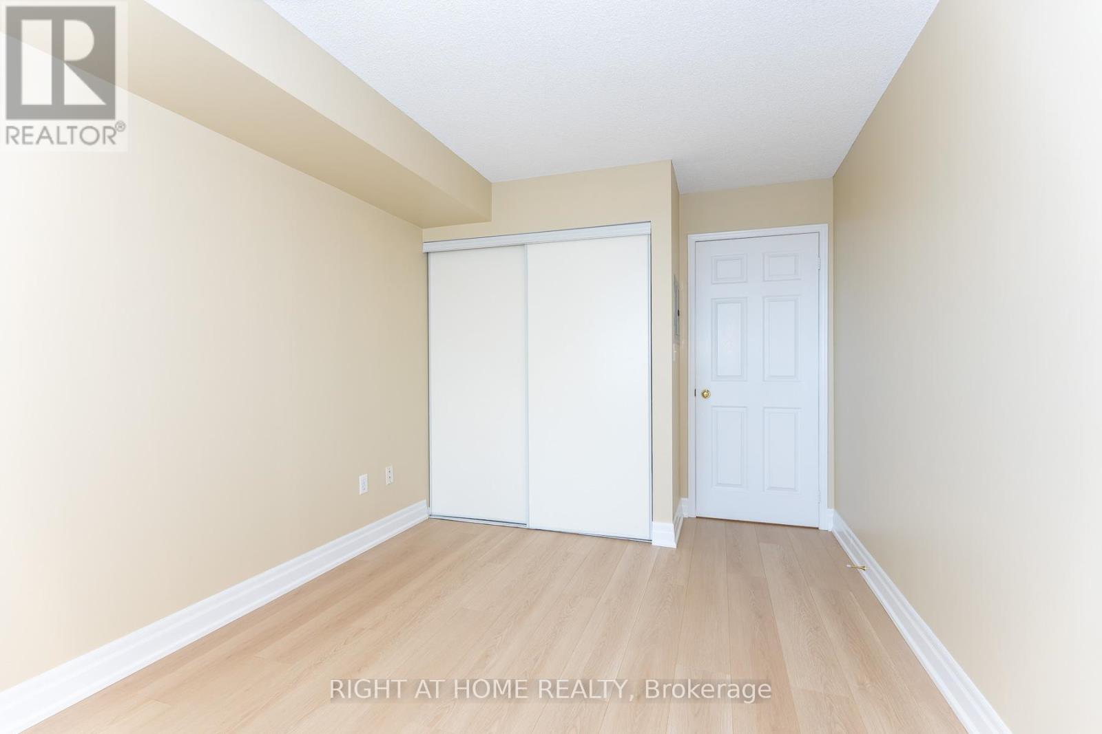 1706 - 3 Pemberton Avenue, Toronto, Ontario  M2M 4M1 - Photo 18 - C13159340