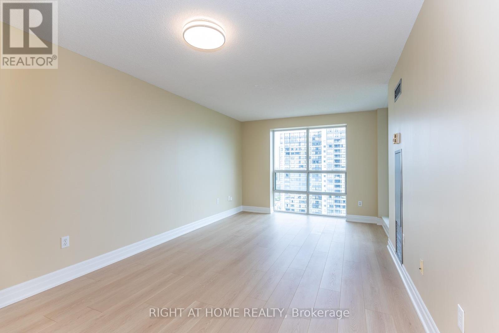 1706 - 3 Pemberton Avenue, Toronto, Ontario  M2M 4M1 - Photo 9 - C13159340